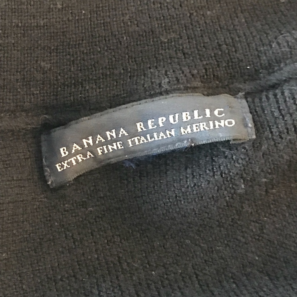 Banana Republic merino wool pullover